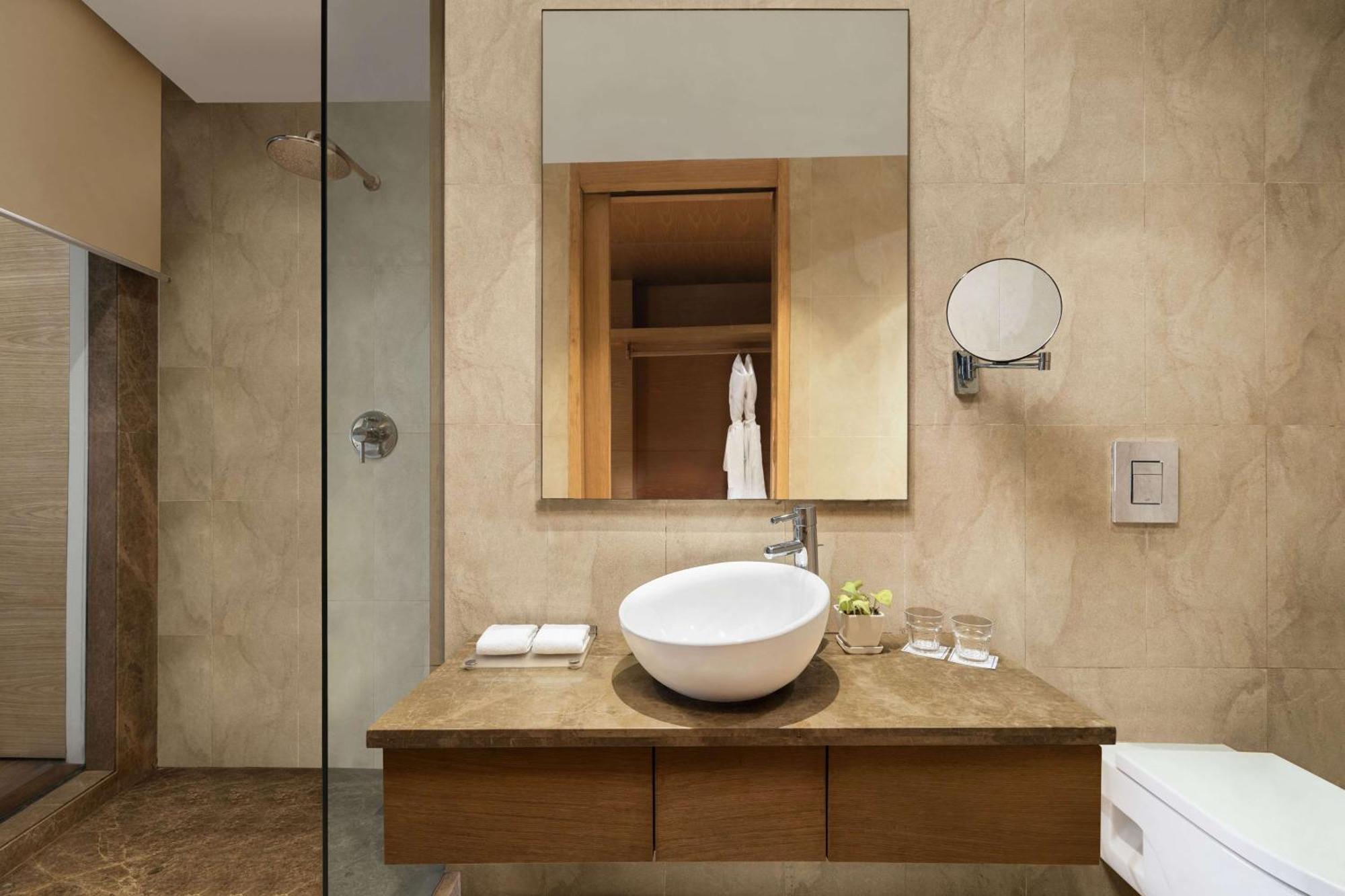 Hotel Radisson Blu New Dwarka 5*